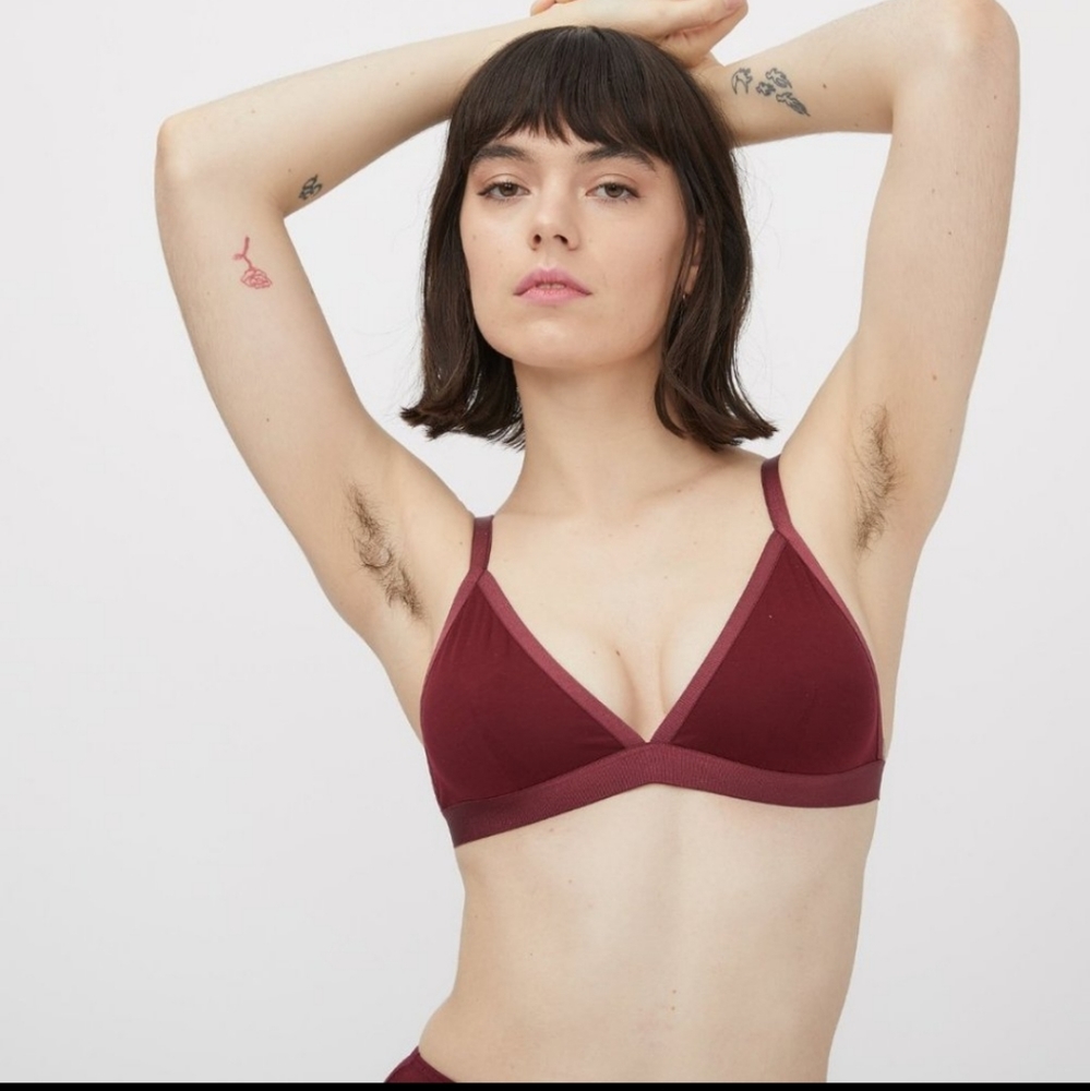 Jonesy Merlot Triangle Bralette Sz M